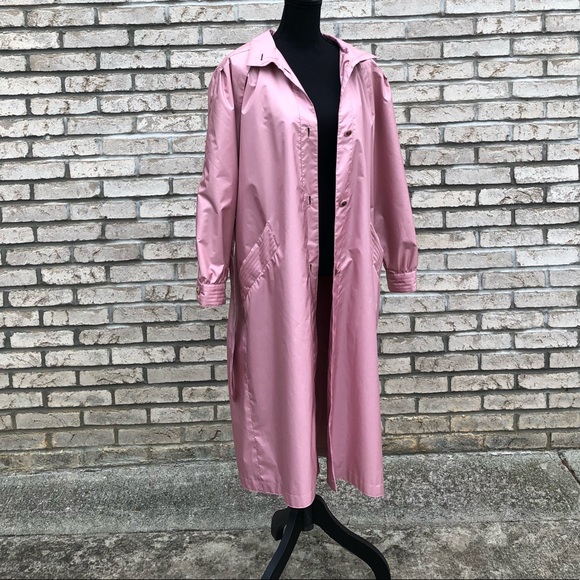 Satin blush pink lightweight trench coat - Picture 2 of 6